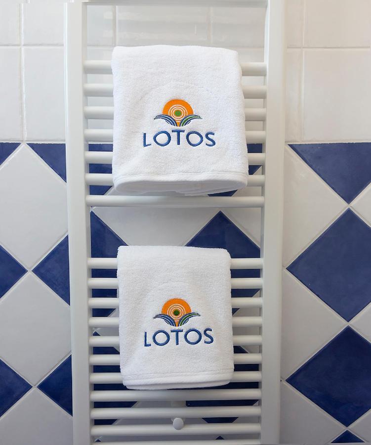 Lotos - Luxury Apartments Kounoupidhianá Exterior photo
